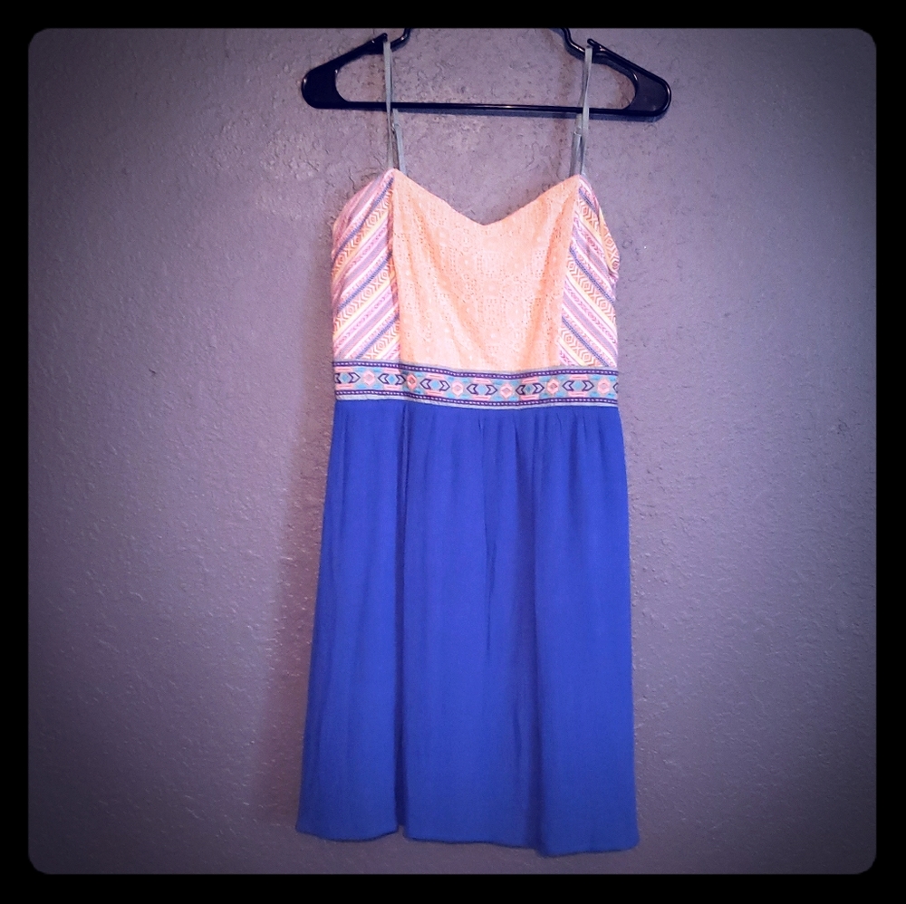 FLYING TOMATO SIZE L CASUAL DRESS NWT